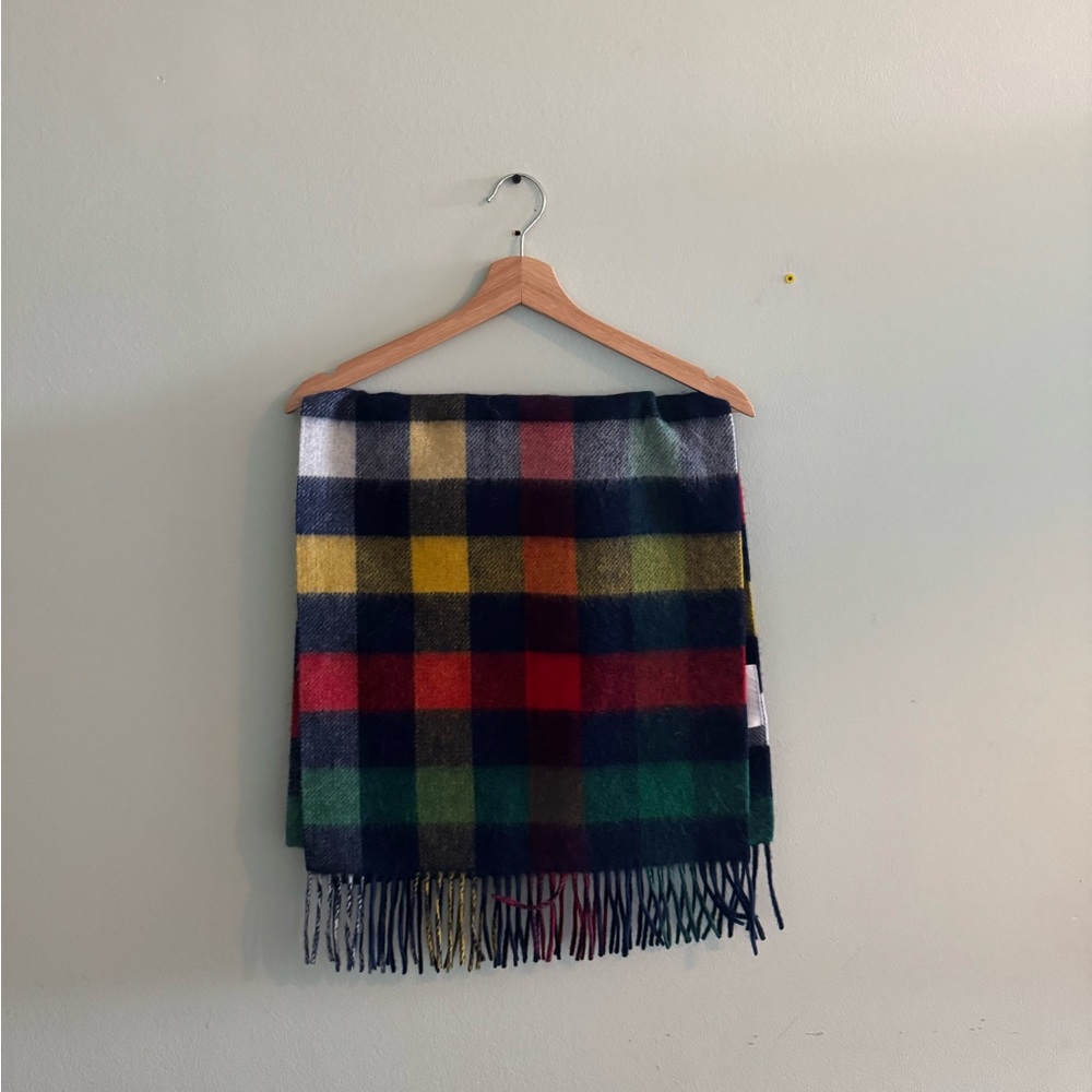 NWOT HBC WOOL SCARF